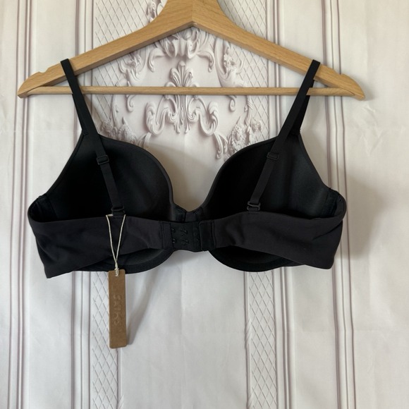 NWT SKIMS Fits Everybody T-Shirt Demi Bra Onyx Black Size 36C $54 - Picture 12 of 12